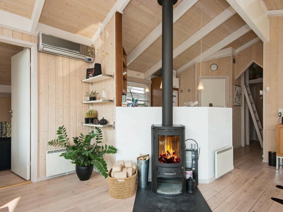 6 Person Holiday Home In Ebeltoft Εξωτερικό φωτογραφία